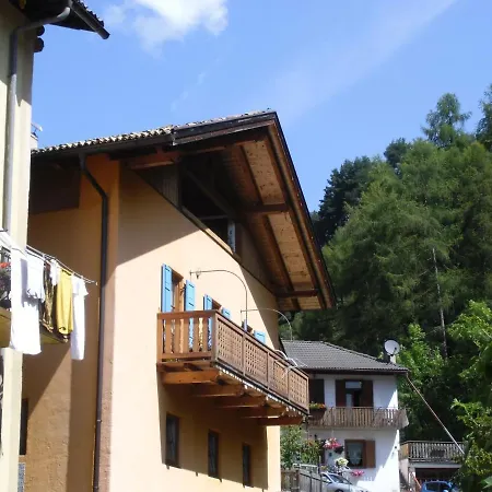 Rio Gambis Apartment Cavalese Exterior photo